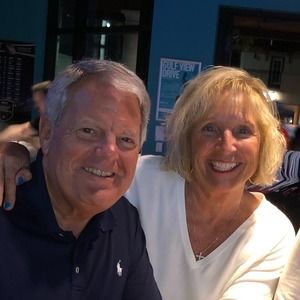 Meet your Posher, Rhea